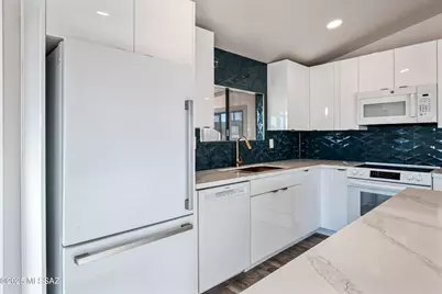 2305 W Ruthrauff Road, Tucson, AZ 85705 - Photo 5