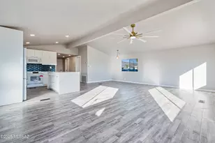 2305 W Ruthrauff Rd, Tucson, AZ 85705 - Photo 11