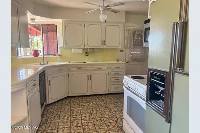 2615 E Manchester Street, Tucson, AZ 85716 - Photo 3