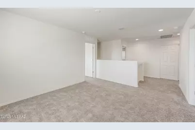 806 W Calle Falerno, Sahuarita, AZ 85629 - Photo 11
