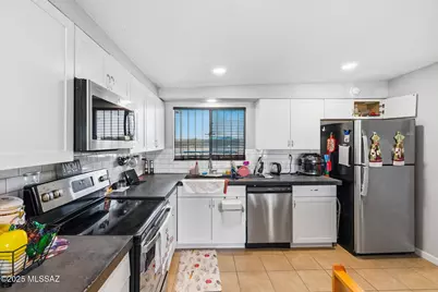 8135 E Escalante Road, Tucson, AZ 85730 - Photo 21