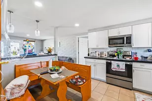 8135 E Escalante Rd, Tucson, AZ 85730 - Photo 15