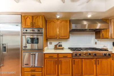 10553 E Speedway Boulevard, Tucson, AZ 85748 - Photo 17