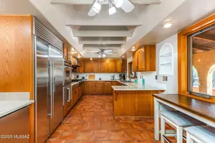 10553 E Speedway Blvd, Tucson, AZ 85748 - Photo 15