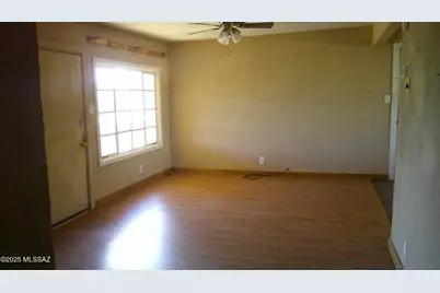 102 N Verdugo Place, Mammoth, AZ 85618 - Photo 9