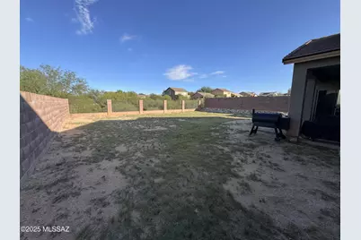 911 S White Calcite Street, Benson, AZ 85602 - Photo 25