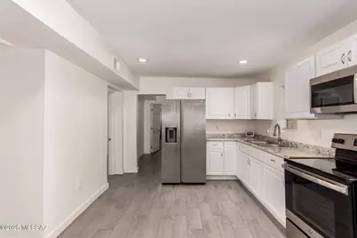 414 E Michigan Drive, Tucson, AZ 85714 - Photo 9