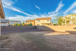 7739 S Lions Spring Way, Tucson, AZ 85747 - Photo 23