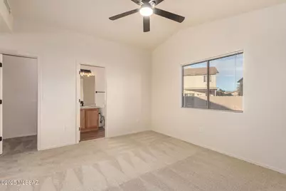 7739 S Lions Spring Way, Tucson, AZ 85747 - Photo 9