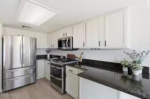 1320 E Equinox Pl, Tucson, AZ 85737 - Photo 11