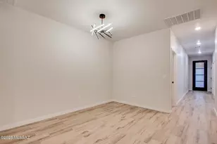 3272 W Athenee Ct, Tucson, AZ 85746 - Photo 15