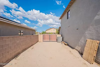5209 N Crowley Lane, Tucson, AZ 85705 - Photo 39