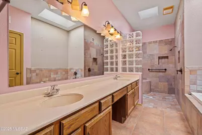 3363 S Calle Del Albano, Green Valley, AZ 85622 - Photo 25