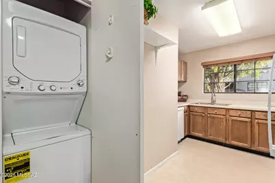 1525 N Bryant Avenue, Tucson, AZ 85712 - Photo 13