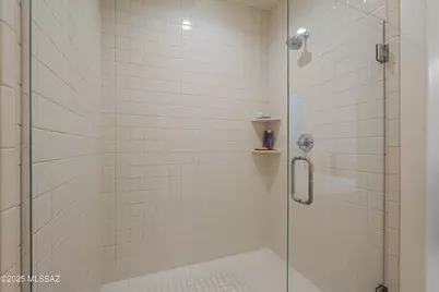 365 W Red Ribbon Lane, Oro Valley, AZ 85755 - Photo 15