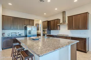 365 W Red Ribbon Ln, Oro Valley, AZ 85755 - Photo 5