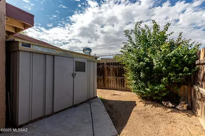 4365 N La Osa Way, Tucson, AZ 85705 - Photo 23