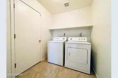 4267 E Parting Waters Way, Tucson, AZ 85712 - Photo 9