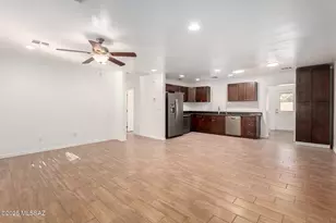 5001 E 4th St, Tucson, AZ 85711 - Photo 11