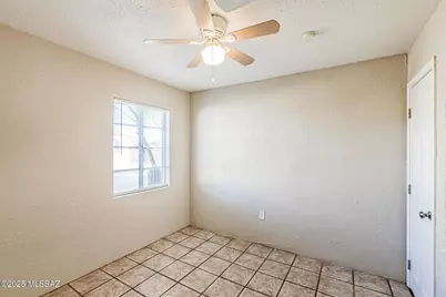 302 W Flores Street #12, Tucson, AZ 85705 - Photo 7