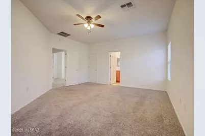 10242 E Madrona Canyon Drive, Tucson, AZ 85748 - Photo 13