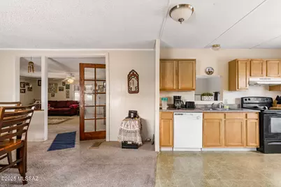 7145 N Picture Place, Tucson, AZ 85743 - Photo 11