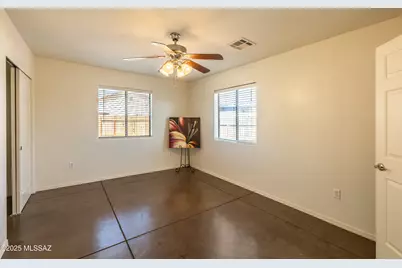 4148 E Desert Place, Tucson, AZ 85712 - Photo 15