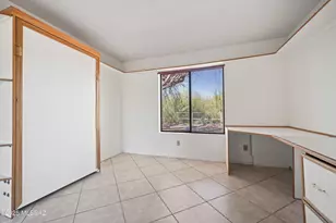 2596 N Ironwood Ridge Dr, Tucson, AZ 85745 - Photo 17