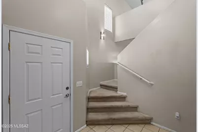 8232 W Zlacket Drive, Tucson, AZ 85757 - Photo 13