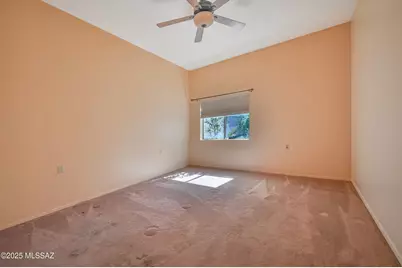 840 W Calle De Emilia, Green Valley, AZ 85614 - Photo 11