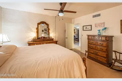 9080 E Berkshire Place, Tucson, AZ 85710 - Photo 17