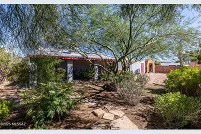 9080 E Berkshire Place, Tucson, AZ 85710 - Photo 31