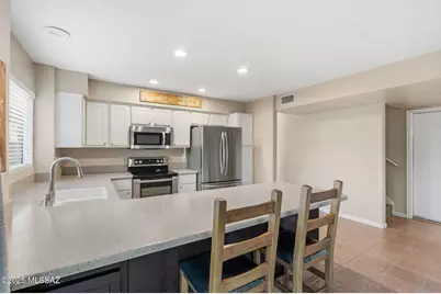 681 W Mountain Ridge Drive, Oro Valley, AZ 85737 - Photo 9