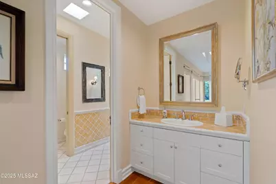 7301 N Secret Canyon Drive, Tucson, AZ 85718 - Photo 39