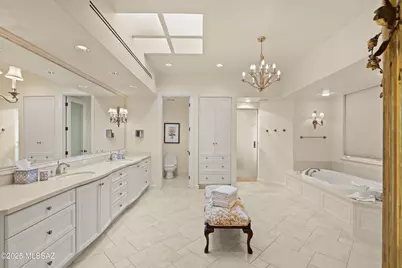 7301 N Secret Canyon Drive, Tucson, AZ 85718 - Photo 35