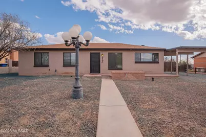 5828 E 36th Street, Tucson, AZ 85711 - Photo 1