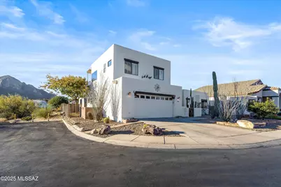 1940 E Andromeda Place, Oro Valley, AZ 85737 - Photo 3