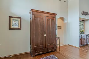 8445 N Nob Hill Dr, Tucson, AZ 85742 - Photo 9