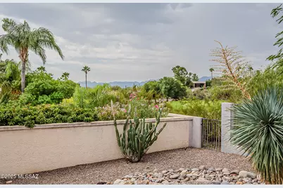 8445 N Nob Hill Drive, Tucson, AZ 85742 - Photo 41