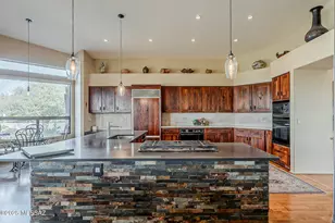 8445 N Nob Hill Dr, Tucson, AZ 85742 - Photo 23