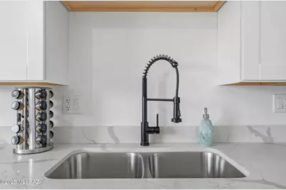 1964 W Mistletoe Circle, Tucson, AZ 85713 - Photo 13