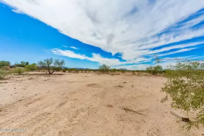 4451 N Sassy Drive, Marana, AZ 85653 - Photo 17