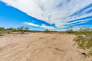 4451 N Sassy Dr, Marana, AZ 85653 - Photo 17