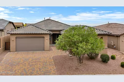 733 W Champions Run Way, Oro Valley, AZ 85755 - Photo 1
