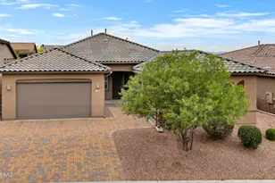 733 W Champions Run Way, Oro Valley, AZ 85755 - Photo 1