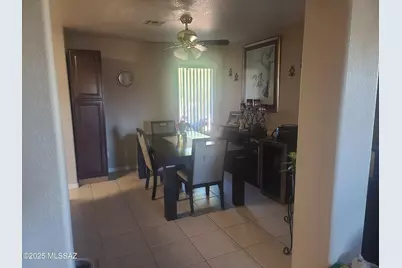 1925 S McConnell Drive, Tucson, AZ 85710 - Photo 11