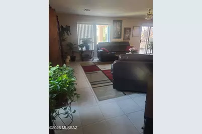 1925 S McConnell Drive, Tucson, AZ 85710 - Photo 5