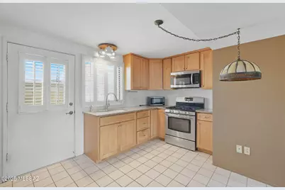425 S Paseo Cerro #C, Green Valley, AZ 85614 - Photo 3