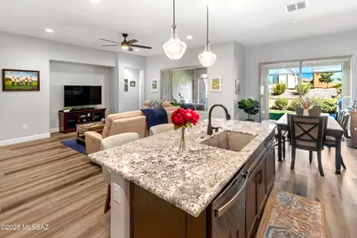 30655 S Sand Hurst Lane, Oracle, AZ 85623 - Photo 9