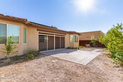 2944 S Smokin Pistol Way, Tucson, AZ 85713 - Photo 31